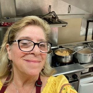 Meet your Posher, Beverly